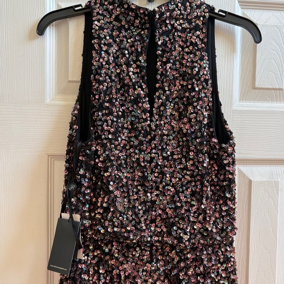 NWT Adrianna Papell Black sequin beaded halter blouson gown size 10. - Picture 8 of 8